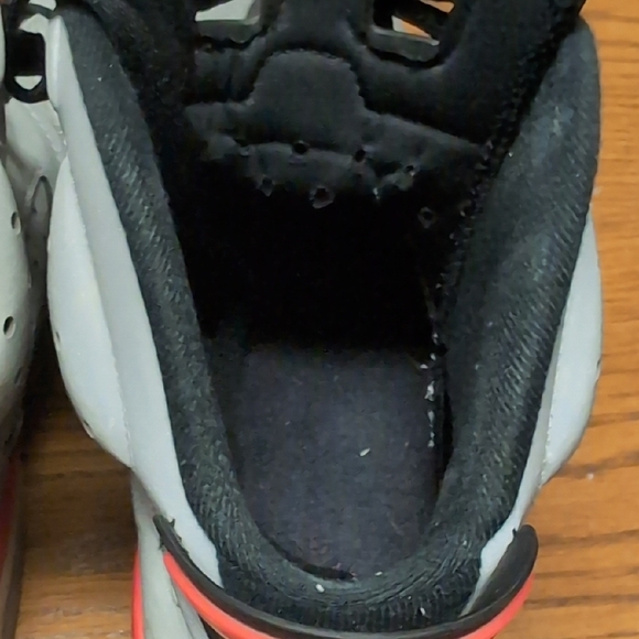 Nike Air Jordan 6 Retro SP "Reflections of a Champion" - Picture 4 of 12